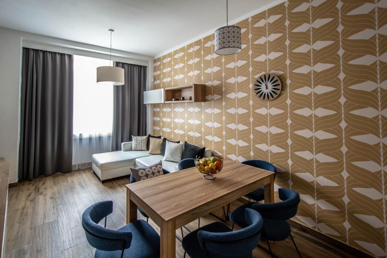 Executive Bright Apt. By Ruterra Praag Buitenkant foto