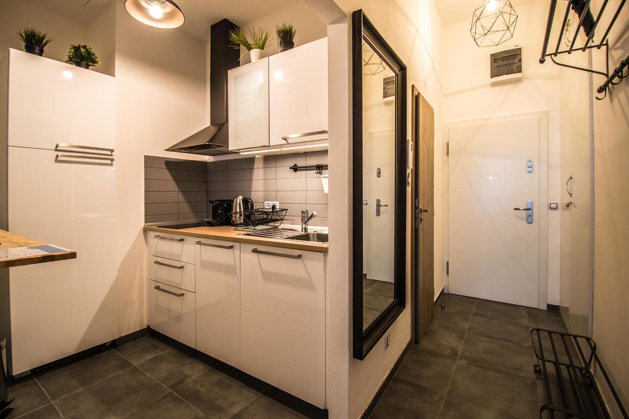 Executive Bright Apt. By Ruterra Praag Buitenkant foto