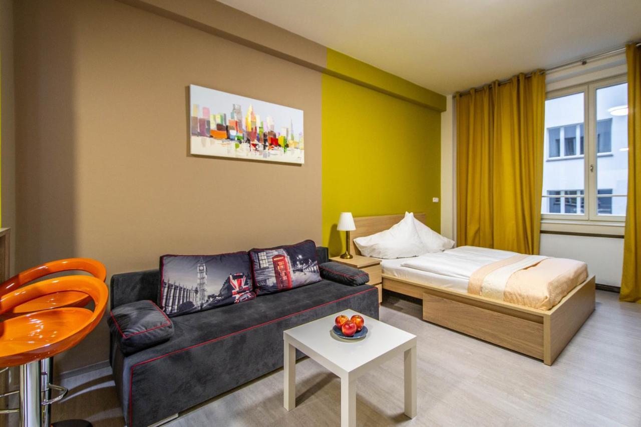 Executive Bright Apt. By Ruterra Praag Buitenkant foto