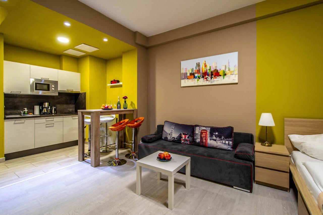 Executive Bright Apt. By Ruterra Praag Buitenkant foto